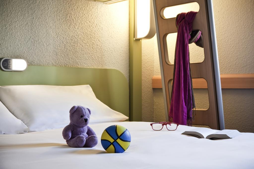 Ibis Budget Pontault Combault Rn4 Marne La Vallee Kamer foto